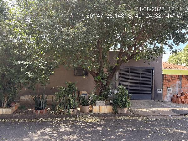 Casa em São José do Rio Preto, Eldorado, Rua Jose R De Andrade Antiga Rua Projetada 05, N. 692, Lt 09 Qd 0, SP. Área: 165.5m2 Casa em São José do Rio Preto, Eldorado, Rua Jose R De Andrade Antiga Rua Projetada 05, N. 692, Lt 09 Qd 0, SP. Área: 165.5m2