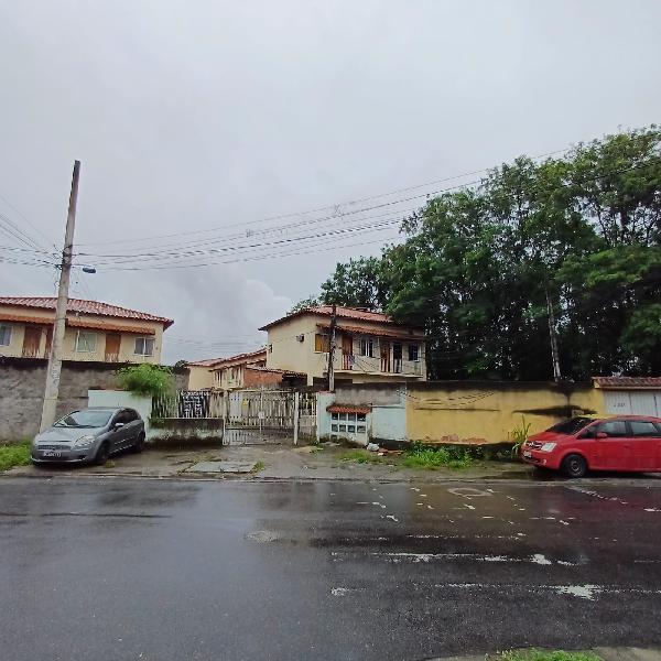 Casa em São Gonçalo, Laranjal, Rua Jaragua, N. 53, Cs 01, RJ. Área: 74.8m2