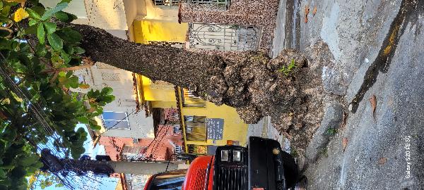 Casa em Rio de Janeiro, Ramos, Rua Doutor Noguchi, N. 67, ., RJ. Área: 88m2