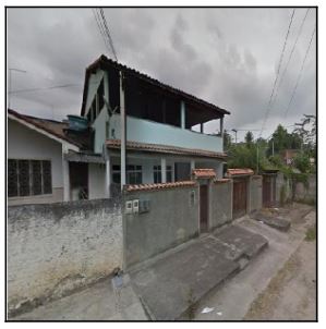 Casa em São Gonçalo, Luiz Cacador, Rua Senador Vergueiro, N. 121, Lote 17 Qd 10, RJ. Área: 294m2