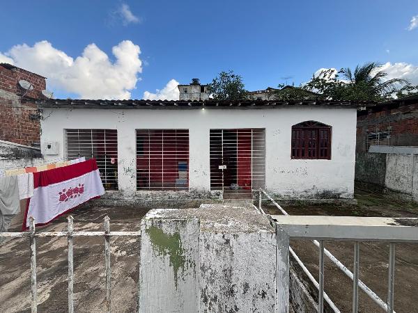Casa em Camaragibe, Bairro Novo Do Carmelo, Rua Joaquim Cavalcante De Santana, N. 279, Antigo 233, PE. Área: 72.2m2
