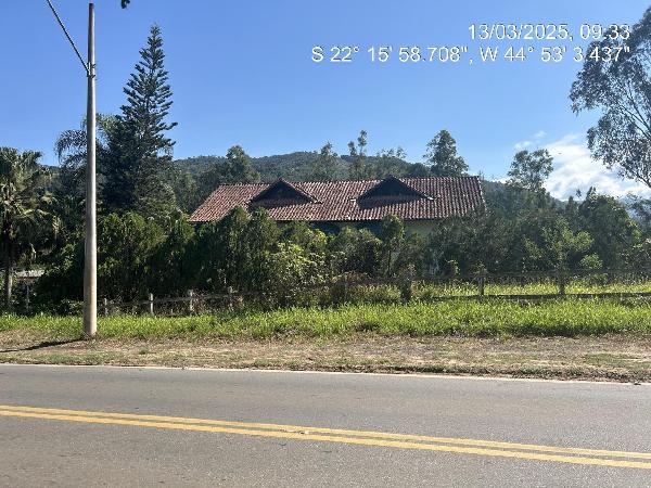 Casa em Itamonte, Estiva, Rodovia Br-354, N. 2962,, MG. Área: 377.69m2