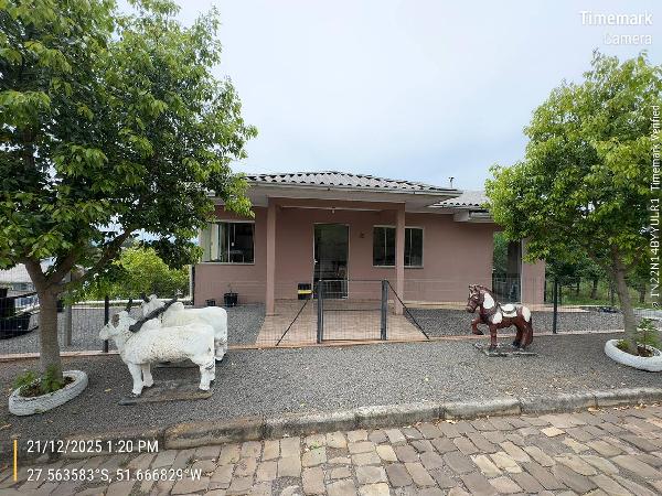Casa em Machadinho, Machadinho, Rua Ernesto Dorneles, N. 12,, RS. Área: 121.92m2