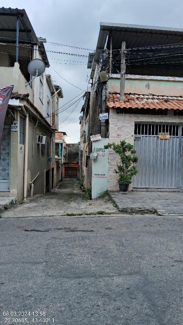 Casa em Nilópolis, Nossa Senhora De Fatima, Rua Antonio Pereira Martins, N. 1219, Lt 01 Cs 01 - Rua De Vila, RJ. Área: 130m2