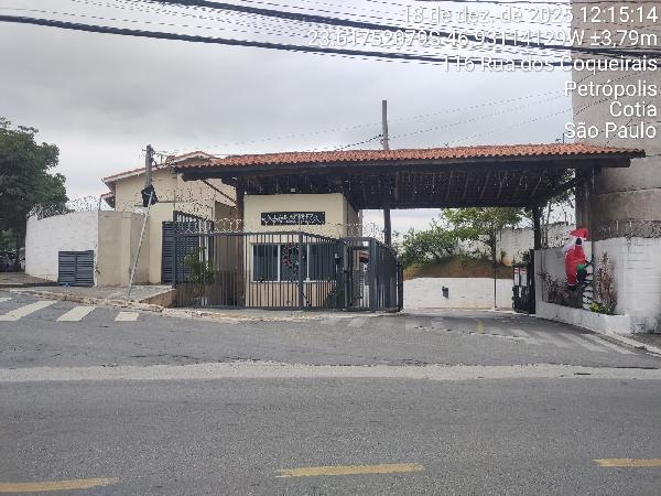 Casa em Cotia, Graca, Rua Dos Coqueirais, N. 203, Cs 21, Tipo 3a, SP. Área: 154.45m2