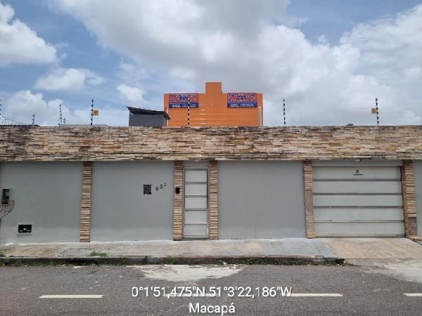 Casa em Macapá, Central, Avenida Henrique Galucio, N. 636, Lt 13 Qd 40 St 02, AP. Área: 243m2