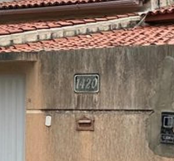 Casa em Ribeira do Pombal, Centro, Rua E, N. 1420, Qd 422, Lt 04, Setor 05, BA. Área: 107m2