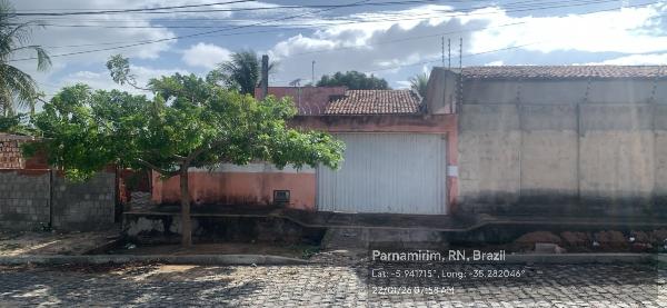 Casa em Parnamirim, Nova Esperanca, Rua Clayton Bezerra Dos Santos, N. 633, Lt 04, RN. Área: 69.15m2