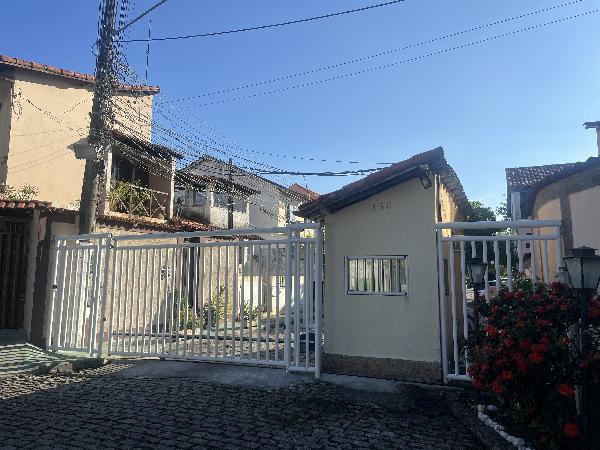 Casa em Rio de Janeiro, Freguesia (jacarepagua), Rua Suzano, N. 150, Lt 1 Qd G Cs 9, RJ. Área: 114m2