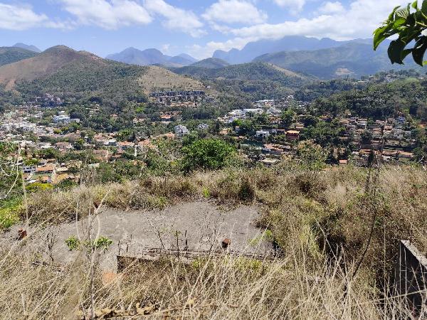 Terreno em Petrópolis, Nogueira, Rua Paraiba, N. S/N, Qd 11 Lt 399, RJ. Área: 0.01m2