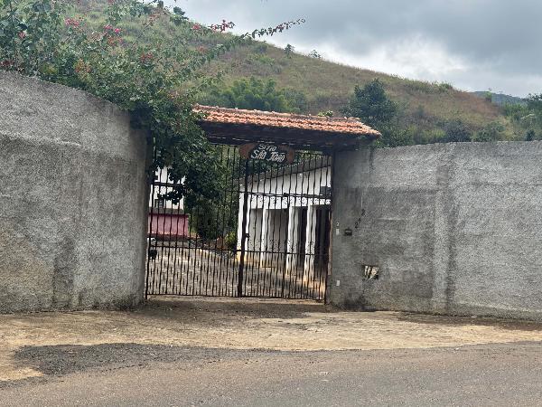 Casa em São José do Vale do Rio Preto, Parada Morelli, Estrada Jacintho Cabral Da Ponte, N. 242, Lt 1565 Qd 04, RJ. Área: 70m2