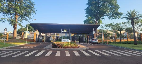 Terreno em Ribeirão Preto, Residencial E Empresarial Alphaville, Rua Mario Dias Esquina Com Rua Victor Morelli, N. 00, Lt 17 Qd 17a, SP. Área: 560.62m2