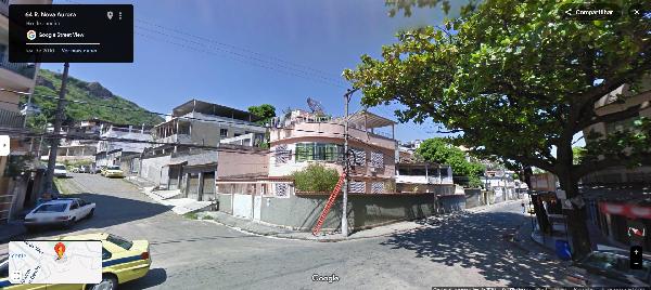 Casa em Rio de Janeiro, Vila Kosmos, Rua Nova Aurora, N. 145, Fundos, RJ. Área: 77m2