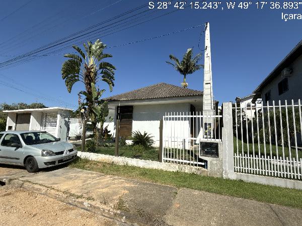 Casa em Içara, Três Ribeirões, Rua Dos Sabias, N. Sn, Qd 09 Lt 10, SC. Área: 100m2