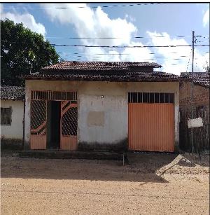 Casa em Tracuateua, Nova Esperanca, Rua Trancolino De Melo, N. 63, PA. Área: 115m2