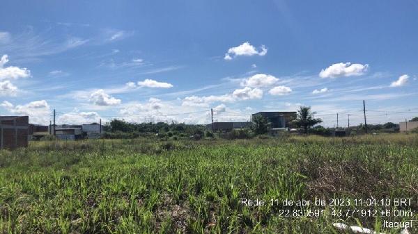 Casa em Itaguaí, Parque Primavera, Rua Jose Lopes Noboa, N. Sn, Qd 106 Lt 37 Cs 02, RJ. Área: 81.9m2