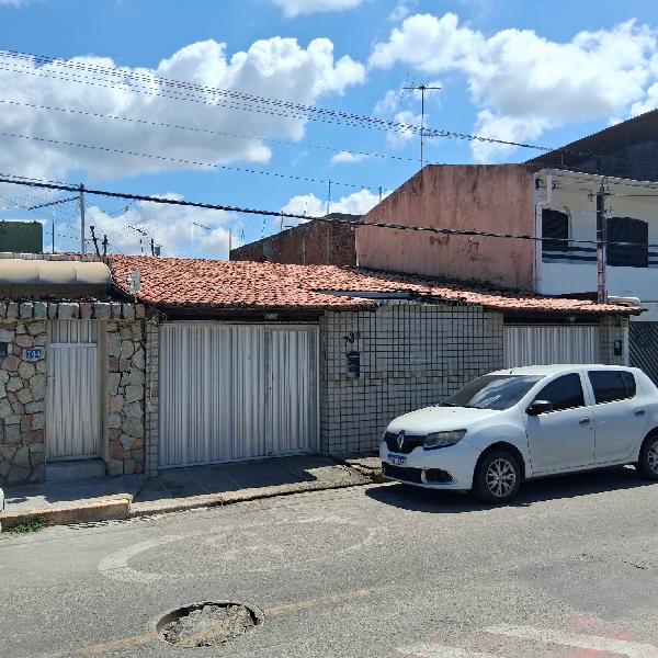 Casa em Recife, San Martin, Rua Comendador Franco Ferreira, N. 734, Lote 14 Quadra 42, PE. Área: 72.18m2