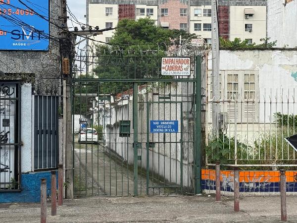 Casa em Rio de Janeiro, Pechincha, Estrada Do Tindiba, N. 1957, Cs 10 Lt 03 Pa 18.727, RJ. Área: 56m2