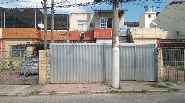 Prédio em Duque de Caxias, Vila Itamarati, Rua Itajuba, N. 372, Sn,, RJ. Área: 63.4m2