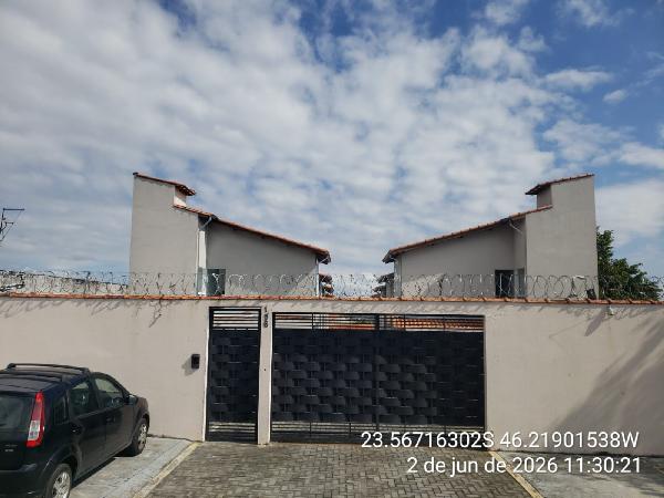 Casa em Mogi das Cruzes, Jardim Layr, Rua Cambuci, N. 156, Casa 02, Vaga 09, SP. Área: 72.2m2