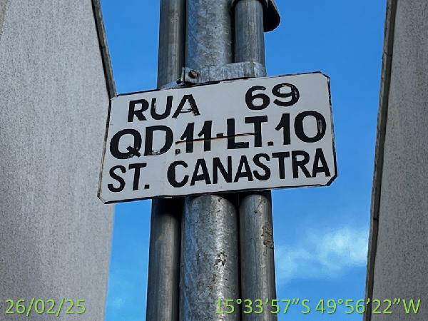 Casa em Itapuranga, Conjunto Fraternidade, Rua 69 Esquina Rua 48, N. Sn, Qd 11 Lt 10, GO. Área: 199.8m2