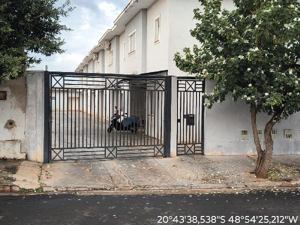 Apartamento em Olímpia, Jardim Sao Francisco, Rua Da Folia De Reis, N. 252, Apto 04, Lt 10 Qd Iii, SP. Área: 72.98m2