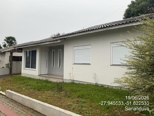 Casa em Sananduva, Centro, Rua Paim Filho, N. 623, Lt 6b Qd 4, RS. Área: 96m2