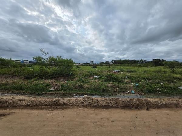 Terreno em São Pedro da Aldeia, Expansao Urbana, Travessao De Sao Matheus, N. S/N, ÁRea 1-B5, RJ. Área: 1959.55m2