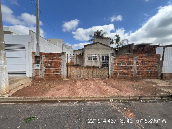 Casa em Marília, Altos Do Palmital, Rua Luiz Antonio Silva Campassi, N. Sn, Qd 21 Lt 06, SP. Área: 44.8m2
