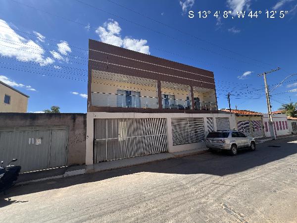 Casa em Canápolis, Centro, Rua Joaquim Firmino, N. 12, Lt 16 Qd 13 Setor 01, BA. Área: 979.19m2