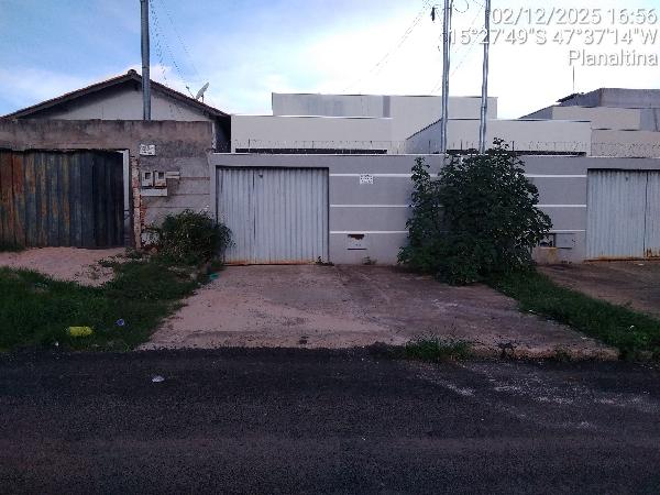 Casa em Planaltina, Setor Sul, Quadra 2, N. Sn, Lt 32-A, GO. Área: 57.22m2