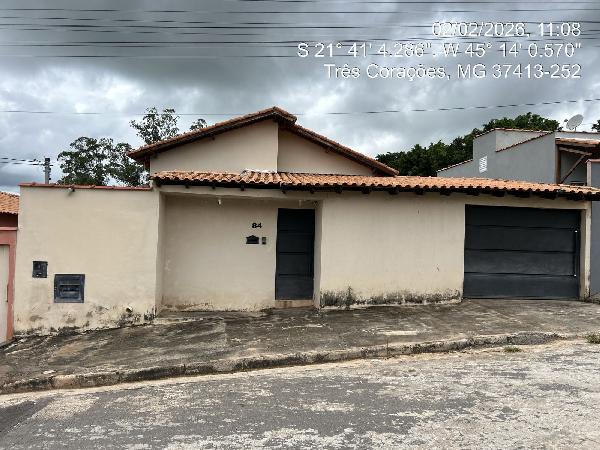 Casa em Três Corações, Jardim Das Alterosas Ii, Rua Azaleia, N. 84, Qd E, Lt 18, MG. Área: 59.85m2