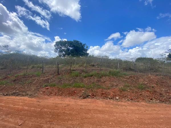 Terreno em Lagoa do Carro, Lot Recanto Carpina, Via Principal, N. Sn, Lt98a, PE. Área: 2041.9m2