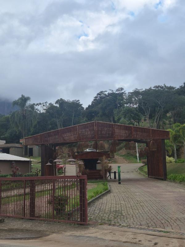 Terreno em Teresópolis, Fazenda Alpina, Estrada De Santa Rita, N. Sn, Unidade 39 Qd V, RJ. Área: 724.24m2