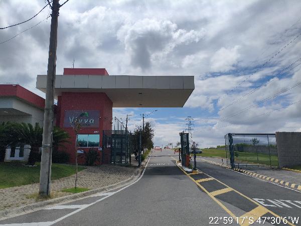 Casa em Capivari, Morro Amarelo, Rua Rubens Casado, N. 277, Lt 31 Qd I, SP. Área: 99.79m2