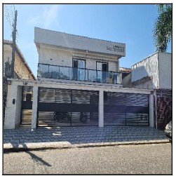 Casa em Praia Grande, Melvi, Avenida Professora Heleny Rosa, N. 148, Cs 05, SP. Área: 56.12m2
