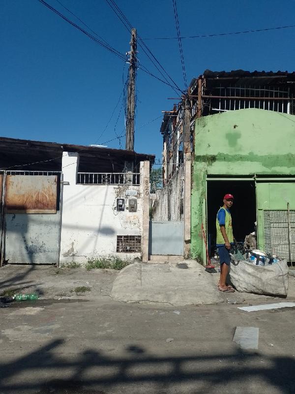 Casa em São Gonçalo, Paraiso, Rua Paul Leroux, N. 820, Cs 01, RJ. Área: 32m2 Casa em São Gonçalo, Paraiso, Rua Paul Leroux, N. 820, Cs 01, RJ. Área: 32m2