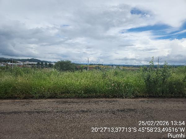 Terreno em Piumhi, Nova Esperanca, Rua Jose De Almada Menezes, N. Sn, Lt 578 Qd 01, MG. Área: 283.63m2