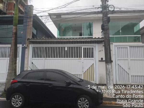 Casa em Praia Grande, Canto Do Forte, Rua Tiradentes, N. 1219,, SP. Área: 215.17m2