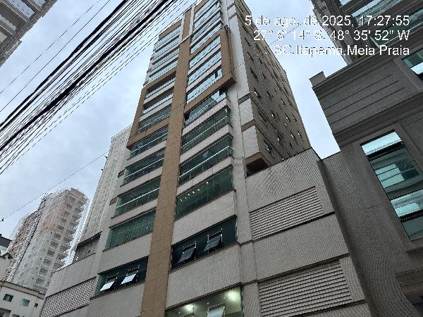 Apartamento em Itapema, Meia Praia, Rua 292, N. 174, Apto 1301,, SC. Área: 234.4m2 Apartamento em Itapema, Meia Praia, Rua 292, N. 174, Apto 1301,, SC. Área: 234.4m2