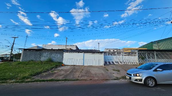 Casa em Samambaia, Samambaia Norte, Qr 425, N. Sn, Lt 19 Cj 03, DF. Área: 126m2