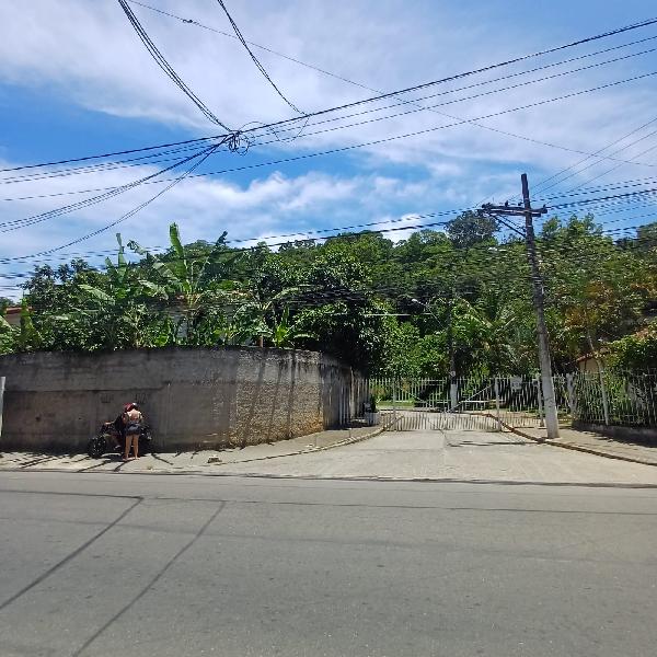 Casa em São Gonçalo, Engenho Pequeno, Rua Mentor Couto, N. 3609, Cs 30, RJ. Área: 66m2