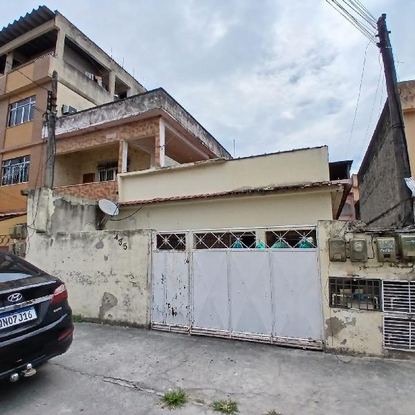 Casa em São Gonçalo, Trindade, Rua Macae, N. 435, Qd 115, Lt 29, RJ. Área: 84m2