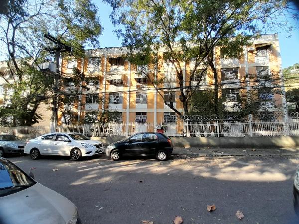 Apartamento em Niterói, Santa Rosa, Rua Jonatas Botelho, N. 21, Apto 406, Bl  02, RJ. Área: 65m2