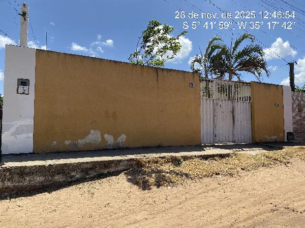 Casa em Extremoz, Pq Das Jaqueiras, Rua Das Orquideas, N. 82, Lt 42 Qd 11 Gleba E, RN. Área: 71.89m2