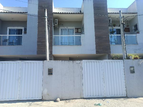 Casa em Belford Roxo, Bairro Santa Maria, Rua Breno De Souza Alves, N. 471, Cs 04 Lt 02 Qd 11, RJ. Área: 87.3m2