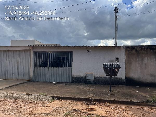 Casa em Santo Antônio do Descoberto, Jardim Ana Beatriz I, Quadra  1, N. S/N, Lote 18-A, R. Quito, GO. Área: 91.62m2