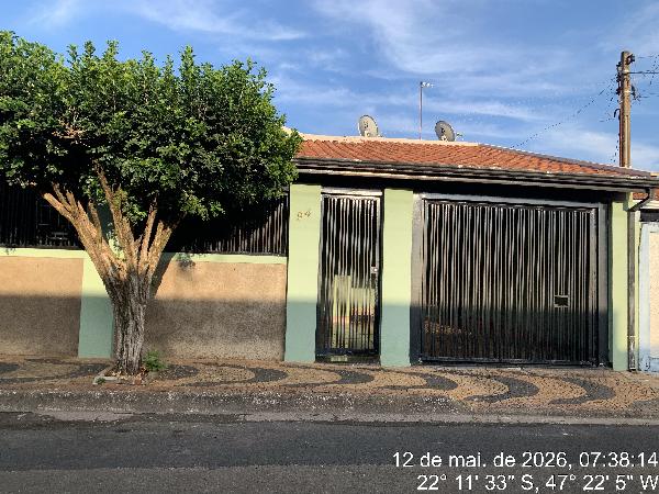 Casa em Leme, Jardim Bonsucesso, Rua Paschoal Peluzo, N. 94, Tipo Bd-2-38, SP. Área: 187.85m2