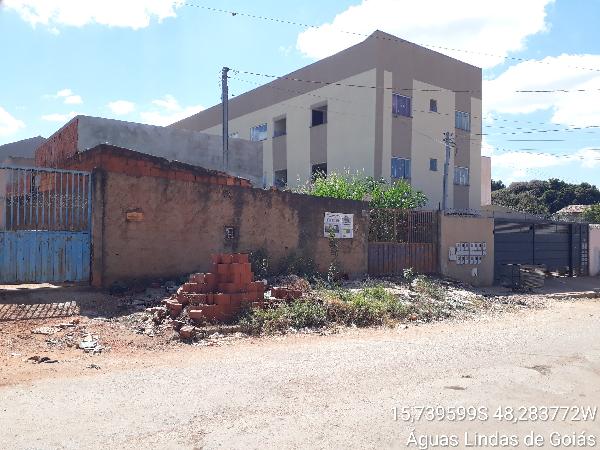 Casa em Águas Lindas de Goiás, Parque Da Barragem Setor 09, Quadra Lt 39 Qd 102, N. Sn, Conj B, Rua Tocantis, GO. Área: 270.65m2