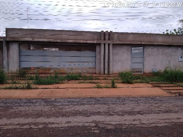 Casa em Planaltina, Setor Oeste, Quadra 11, N. Sn, Lt 48 Rua 34, GO. Área: 281.39m2